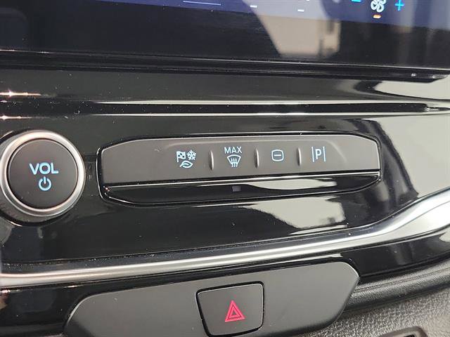 Used 2024 Ford Transit 350 XLT image 28