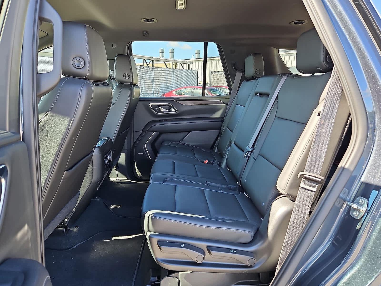 Used 2021 Chevrolet Tahoe LT AWD/4WD image 30