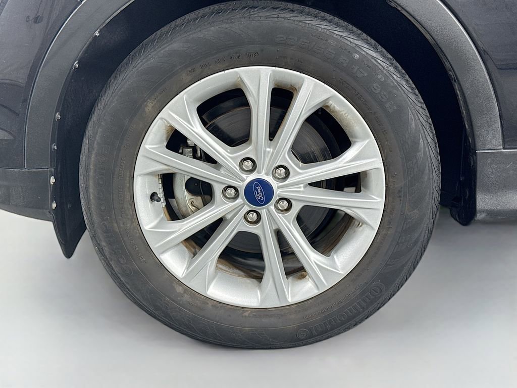 Used 2019 Ford Escape SEL FWD image 32
