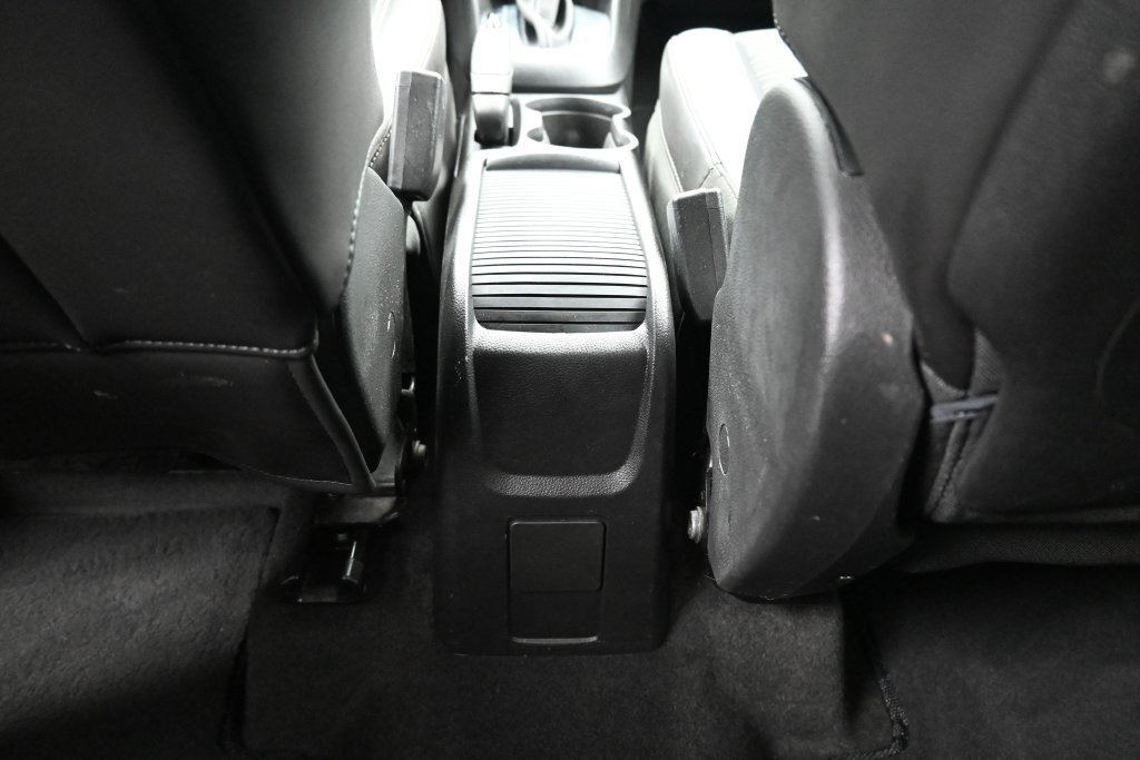 Used 2015 Buick Encore FWD image 23