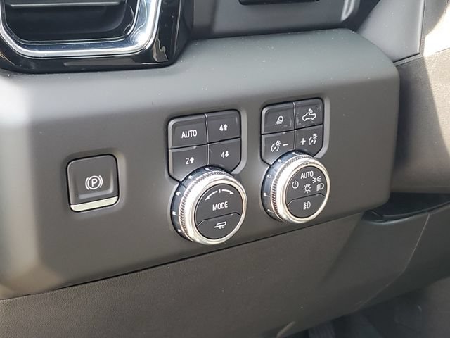 Used 2023 GMC Sierra 1500 Denali w/ Denali Reserve Package AWD/4WD image 9