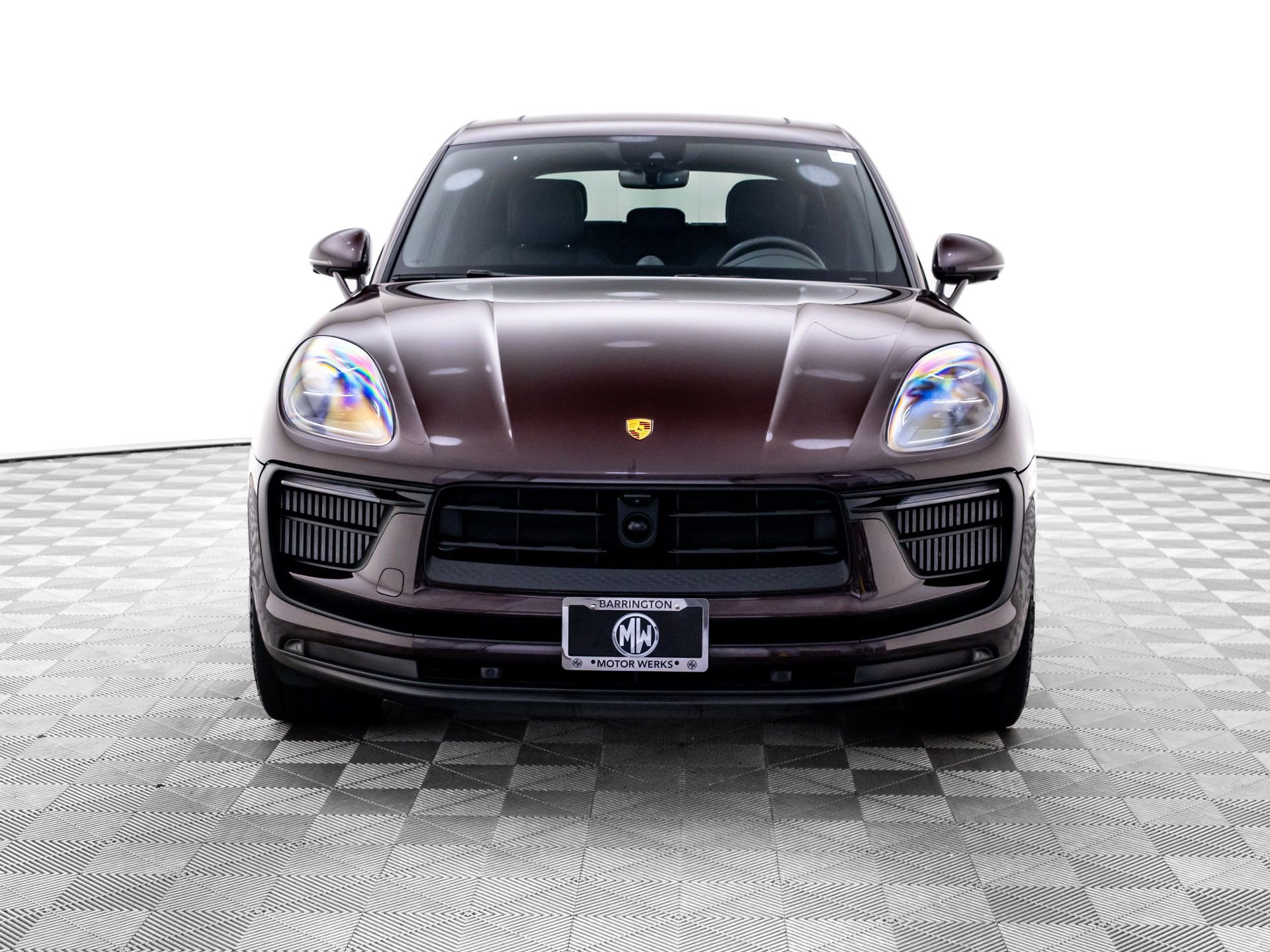 Certified 2023 Porsche Macan S AWD/4WD image 9