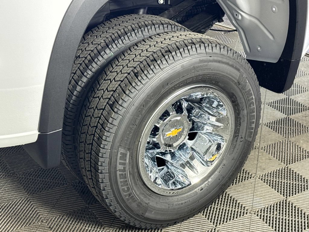 New 2026 Chevrolet Silverado 3500 LT AWD/4WD image 38
