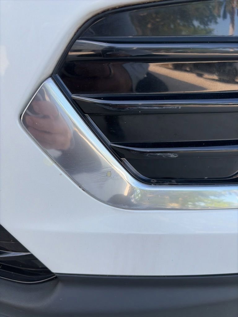 Used 2024 Cadillac XT5 Premium Luxury w/ Technology Package FWD image 6