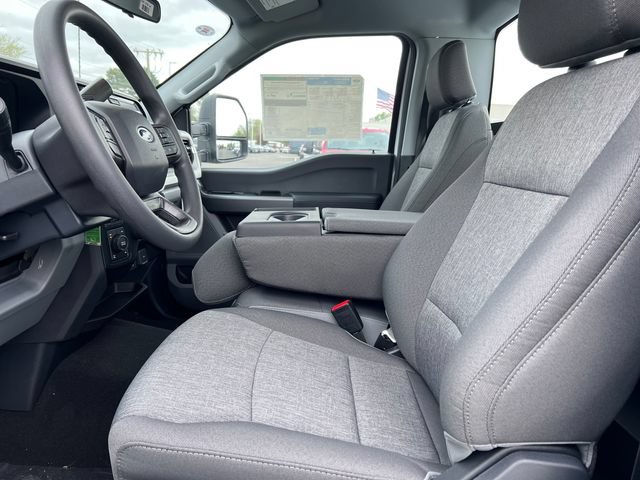 New 2026 Ford F250 XL w/ STX Appearance Package AWD/4WD image 3