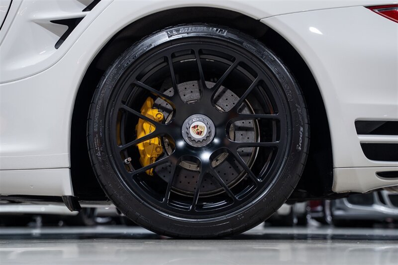 Used 2013 Porsche 911 Turbo S AWD/4WD image 13