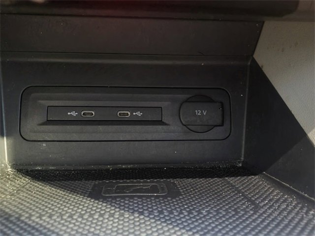 Used 2021 Volkswagen Atlas SEL Premium image 21