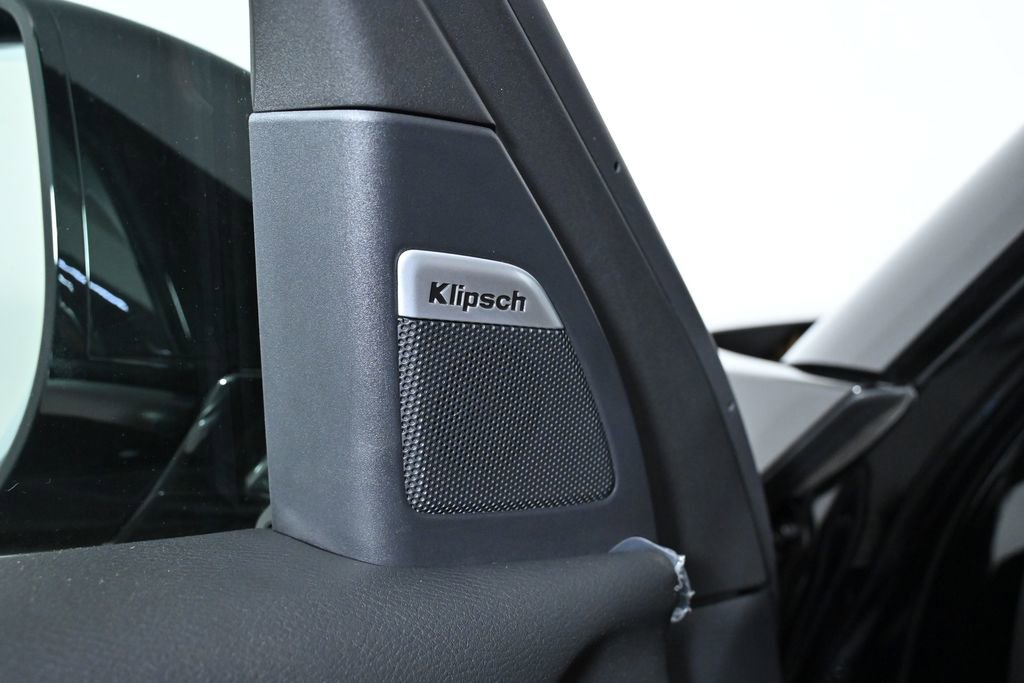 New 2025 Nissan Armada Platinum Reserve image 20