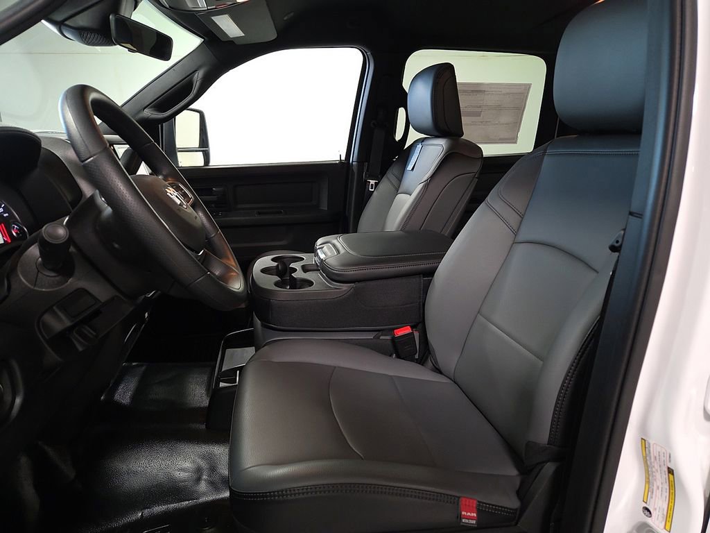 New 2026 RAM 2500 Tradesman w/ Chrome Appearance Group image 12