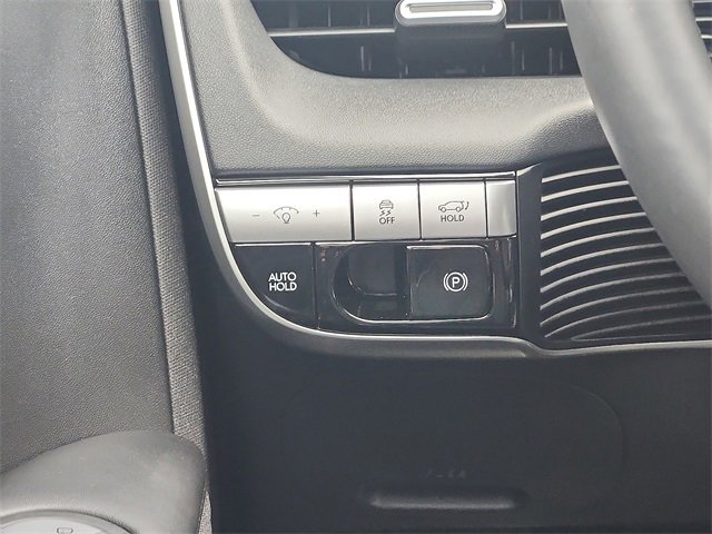 Certified 2023 Hyundai Ioniq 5 Limited w/ Cargo Package image 12