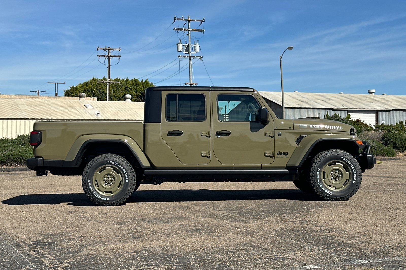 New 2026 Jeep Gladiator Willys image 3