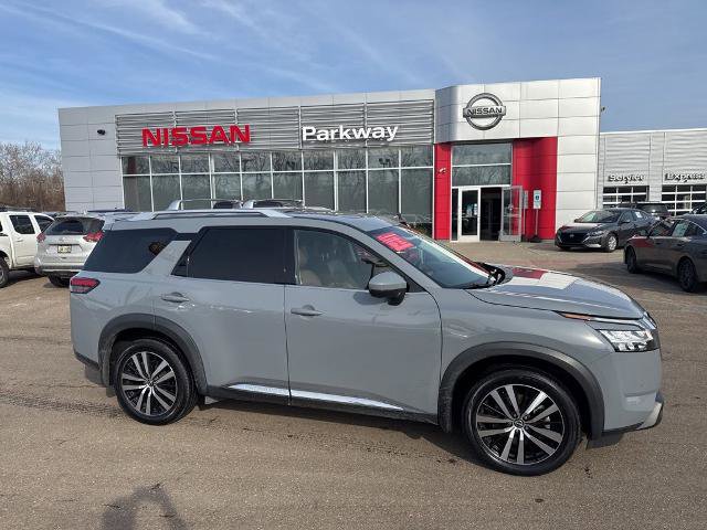 Certified 2023 Nissan Pathfinder Platinum