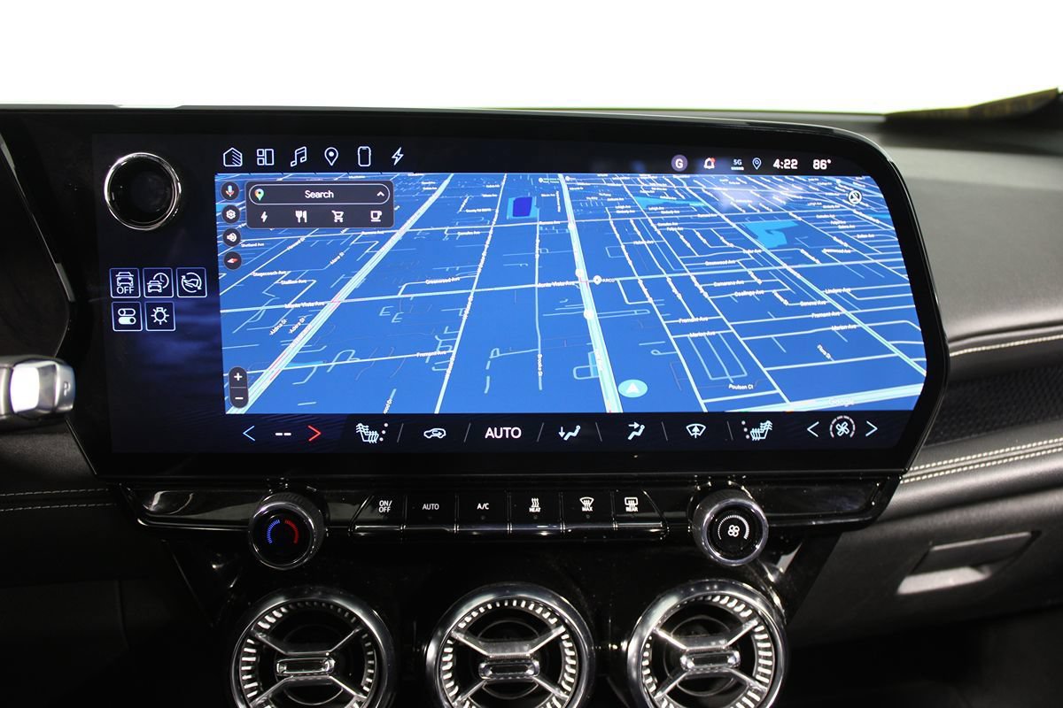 Used 2024 Chevrolet Blazer EV LT AWD/4WD image 19