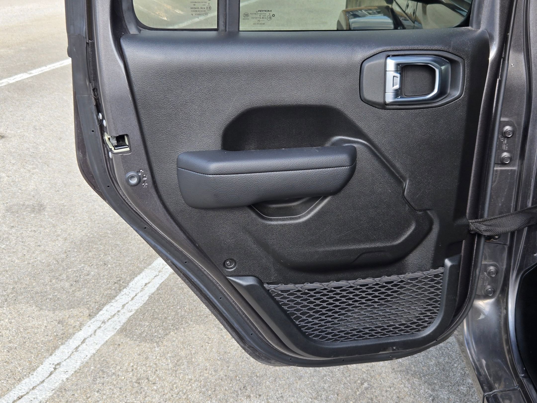 Used 2024 Jeep Gladiator Sport image 15