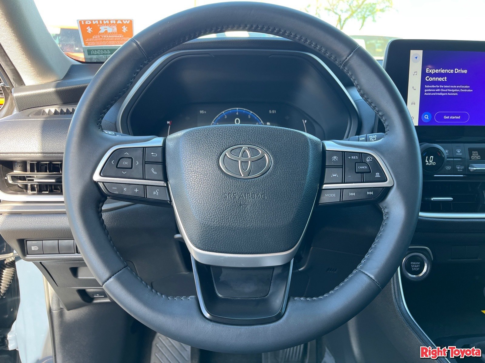 Certified 2024 Toyota Grand Highlander FWD image 22