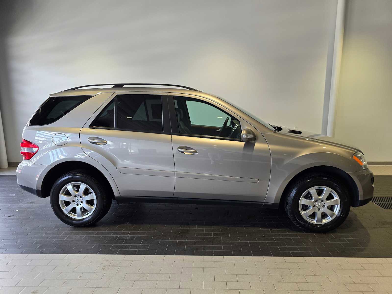 Used 2006 Mercedes-Benz ML 350 4MATIC image 8