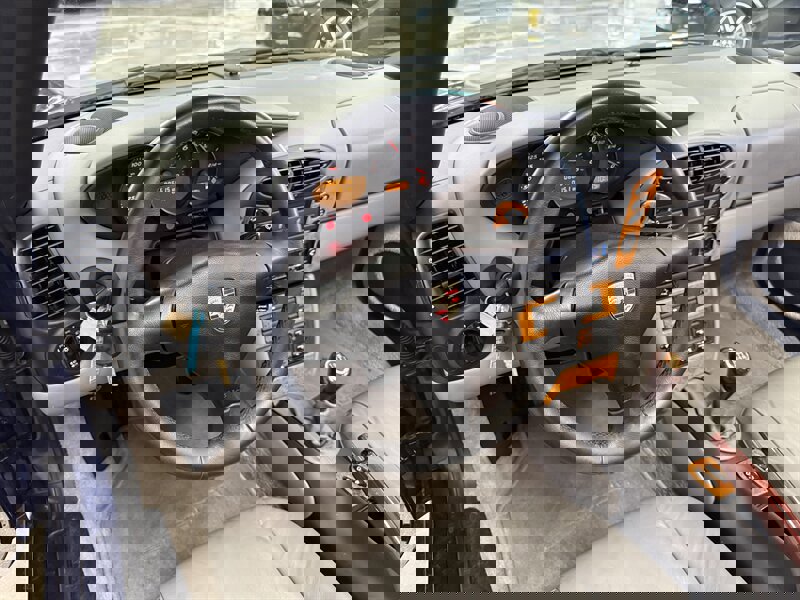 Used 2001 Porsche Boxster image 9