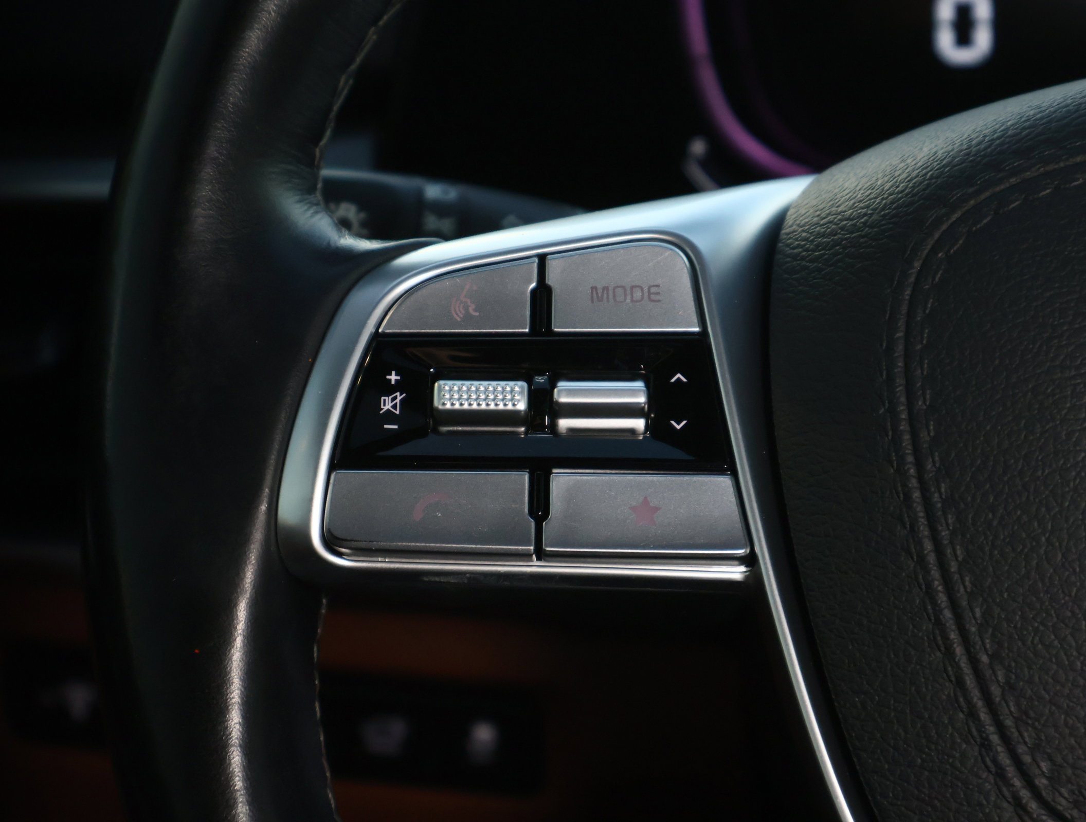 Used 2023 Kia Telluride EX X-Line image 14