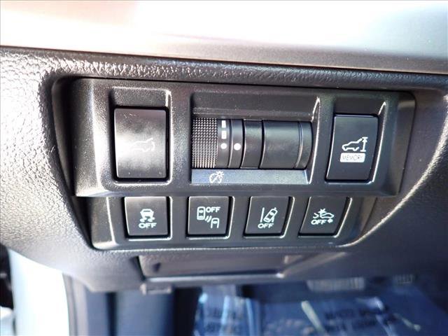Used 2019 Subaru Outback 2.5i Premium image 16