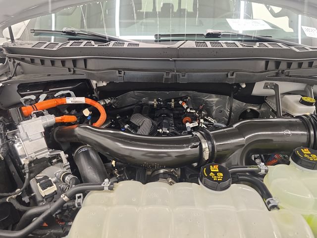 Certified 2025 Ford F150 King Ranch AWD/4WD image 44