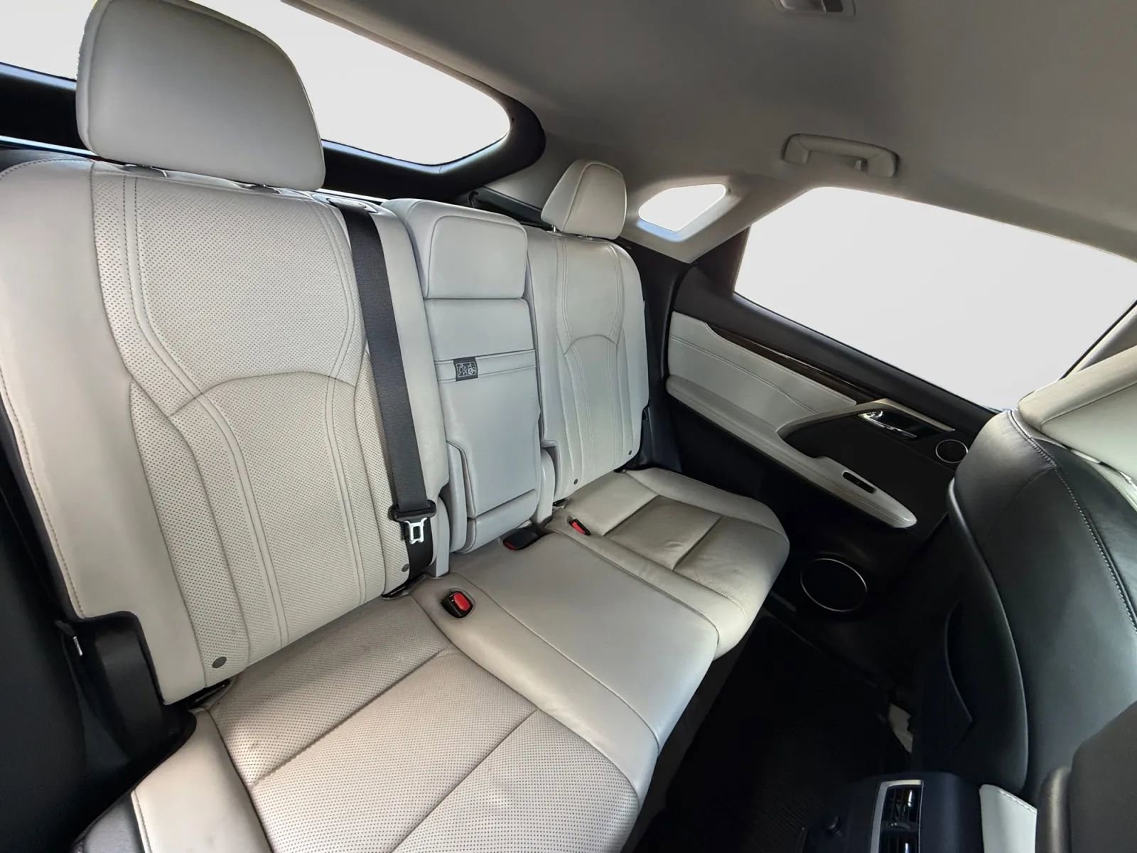 Used 2016 Lexus RX 350 AWD w/ Premium Package image 18