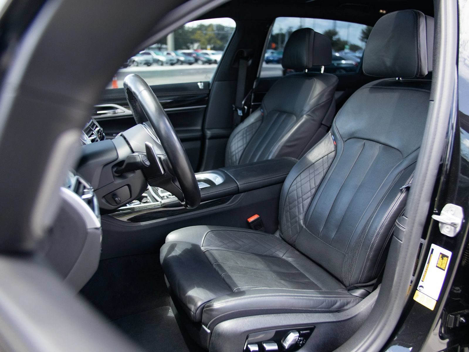 Used 2020 BMW 740i w/ M Sport Package RWD image 22