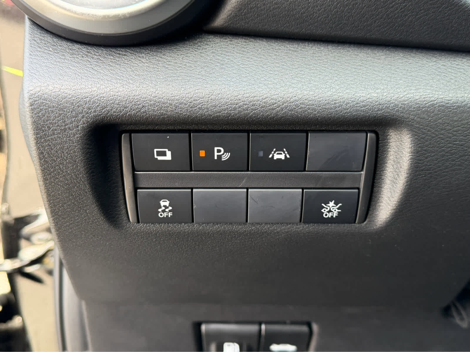 Used 2025 Nissan Versa S w/ S Plus Package image 23