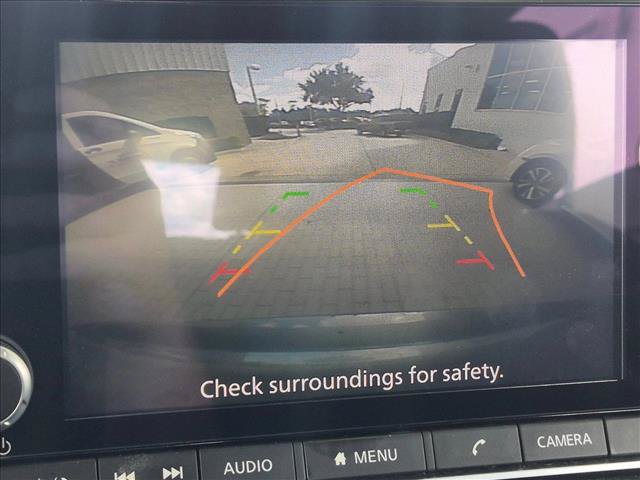 Used 2024 Nissan Rogue SV AWD/4WD image 9