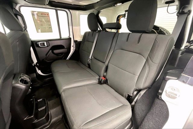 Used 2023 Jeep Wrangler Unlimited w/ Cold Weather Group image 20
