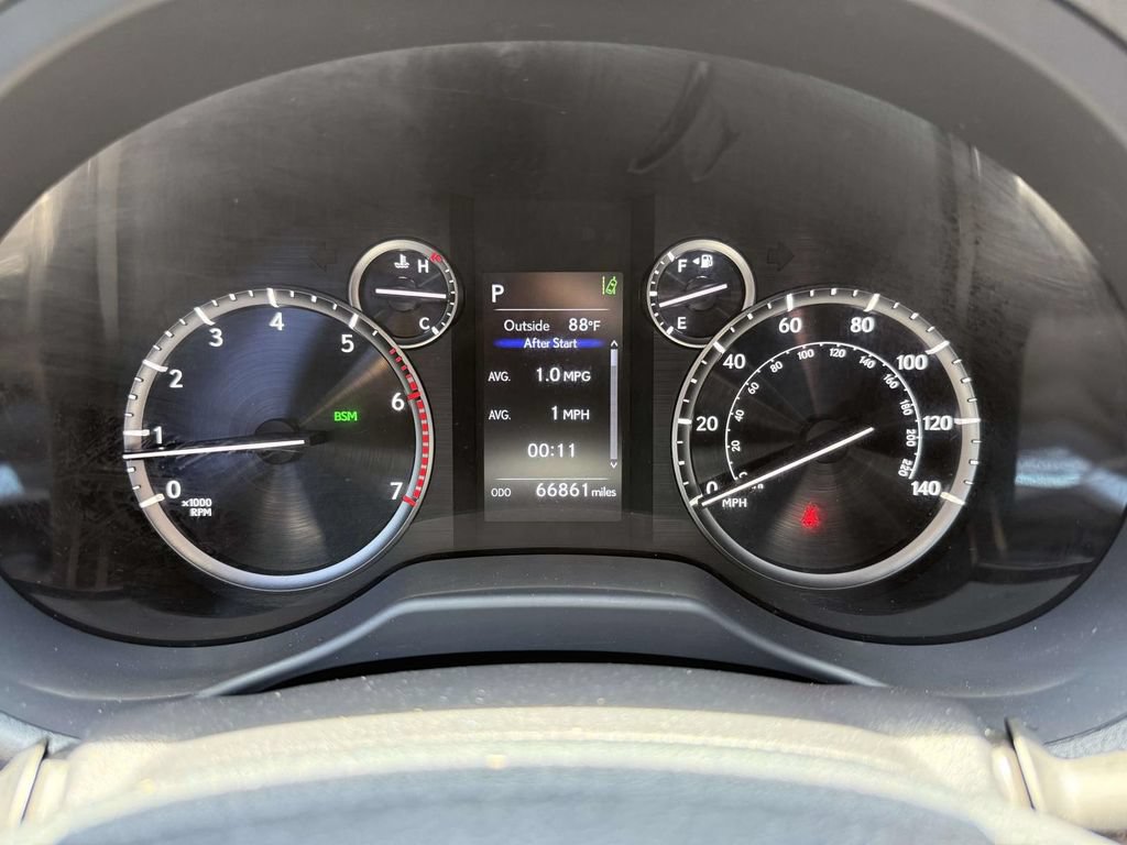 Used 2021 Lexus GX 460 w/ Accessory Package AWD/4WD image 30