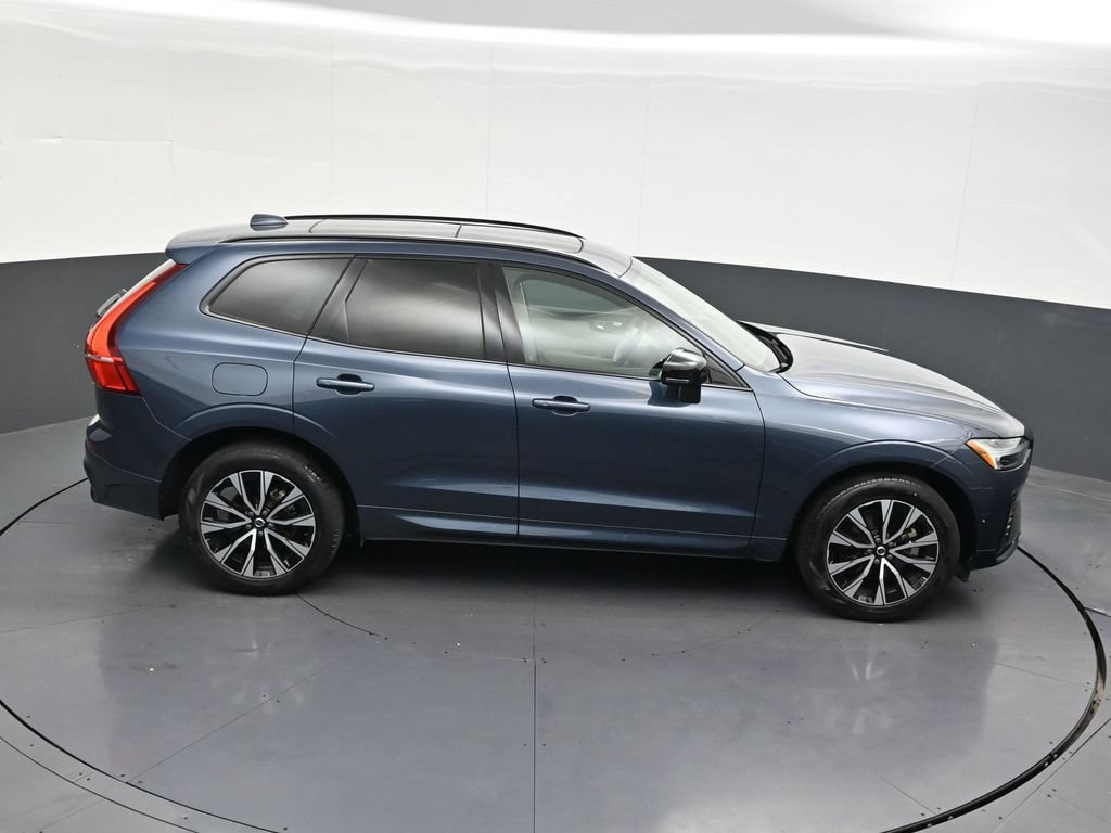 Certified 2024 Volvo XC60 B5 Core w/ Protection Package Premier AWD/4WD image 22