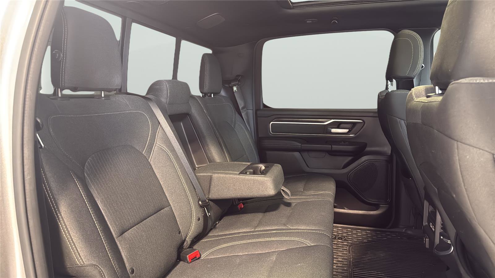 Used 2019 RAM 1500 Big Horn image 16