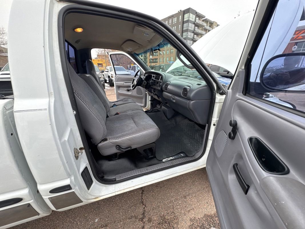 Used 1998 Dodge Ram 1500 Truck ST image 15