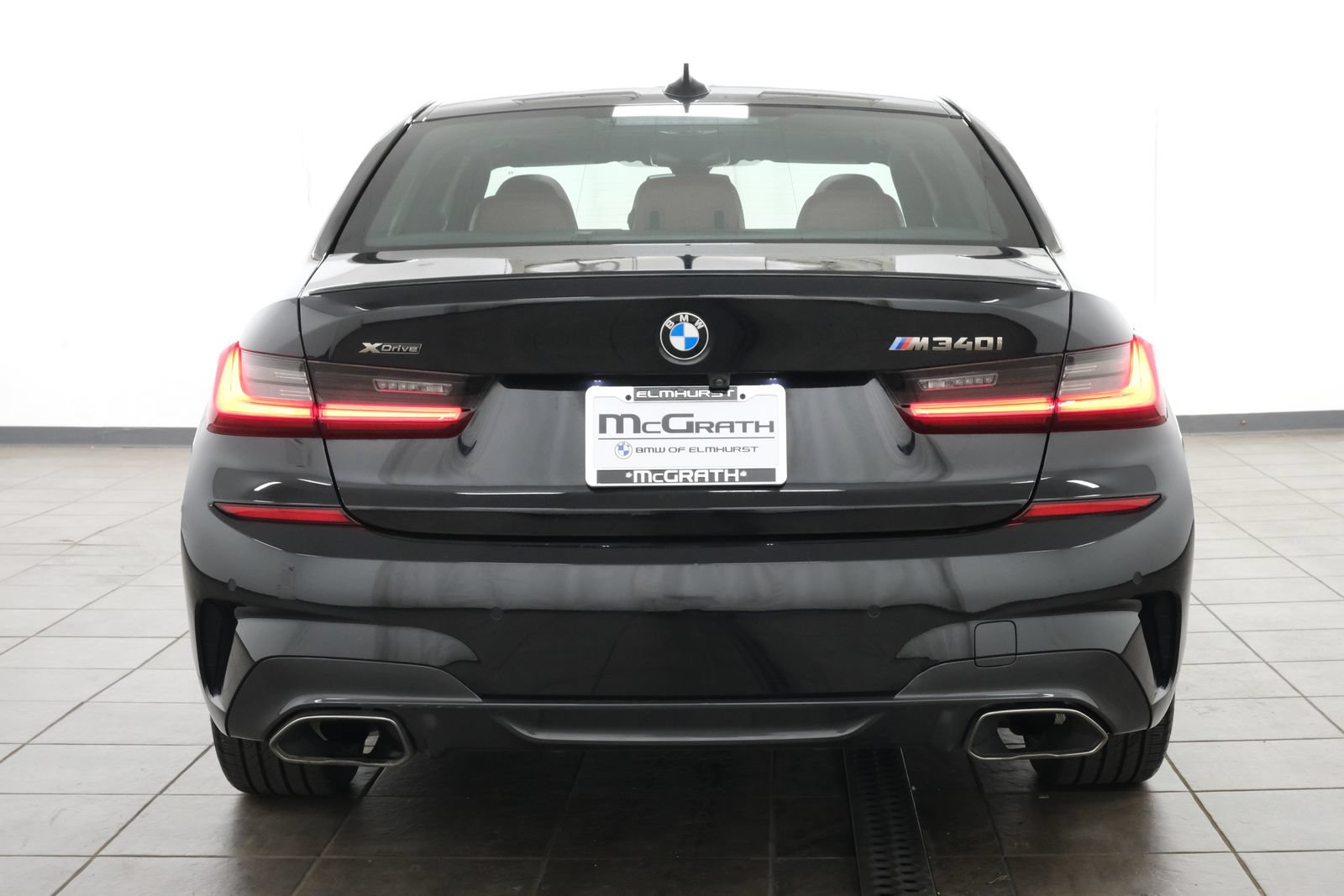 Used 2022 BMW M340i xDrive w/ Premium Package AWD/4WD image 4