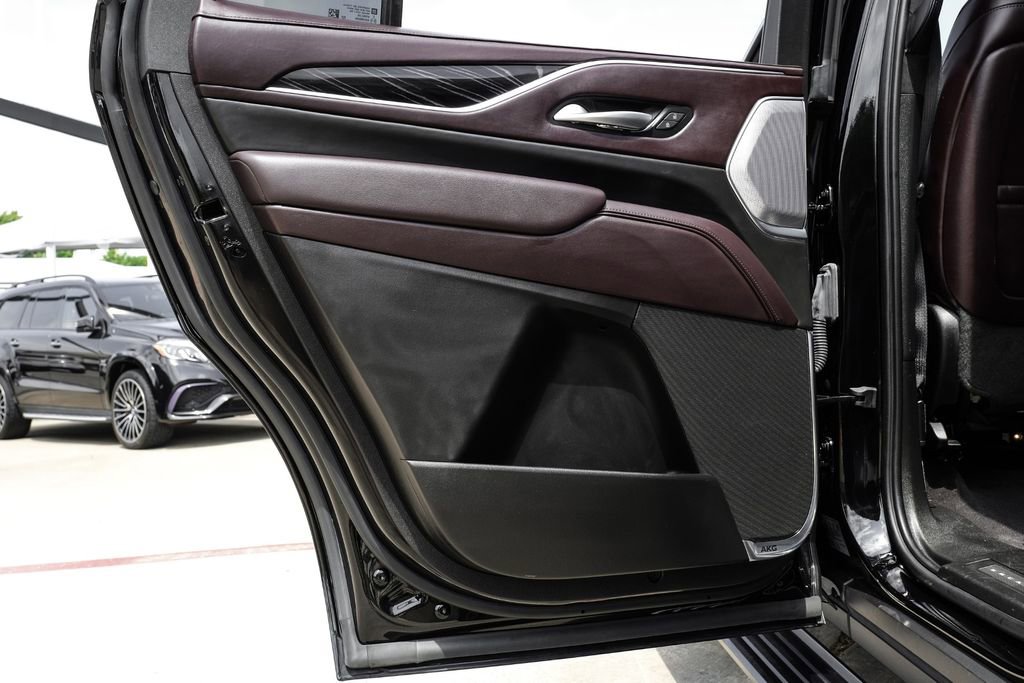 Used 2023 Cadillac Escalade V AWD/4WD image 60