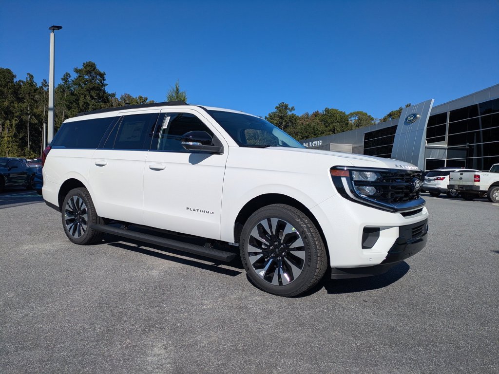 New 2027 Ford Expedition Max Platinum w/ Driver's Package RWD image 3
