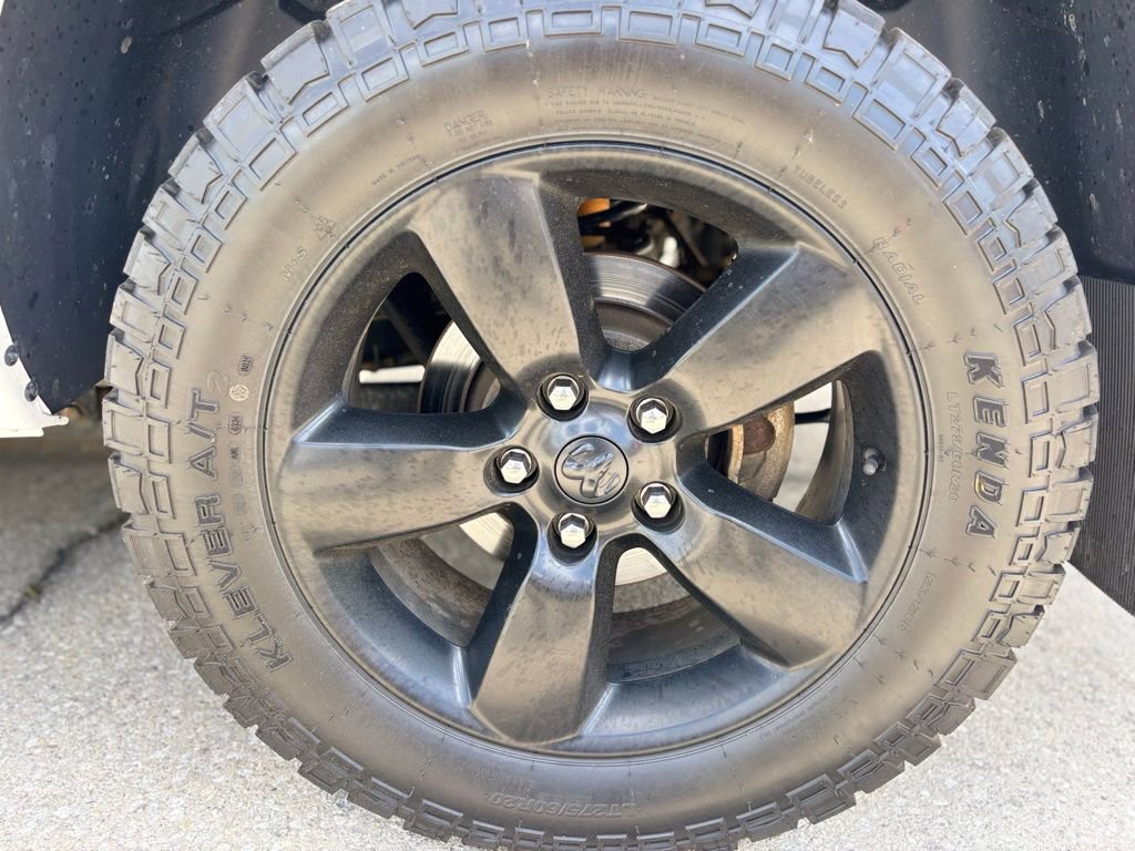 Used 2015 RAM 1500 Big Horn image 9