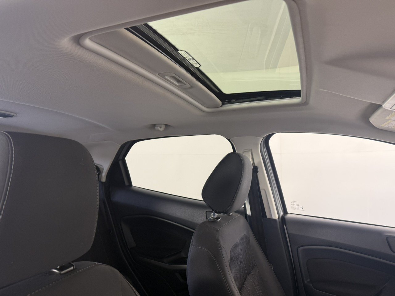 Used 2022 Ford EcoSport SE AWD/4WD image 13