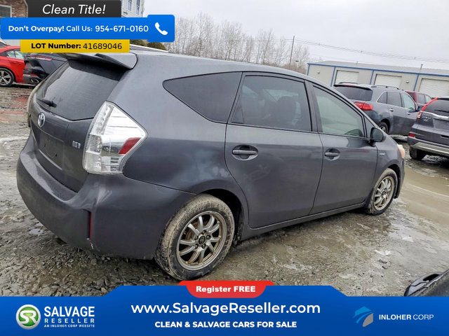 Used 2012 Toyota Prius V Two FWD image 4