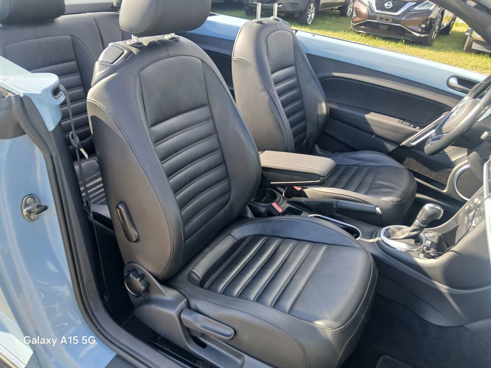 Used 2014 Volkswagen Beetle 2.5 image 14