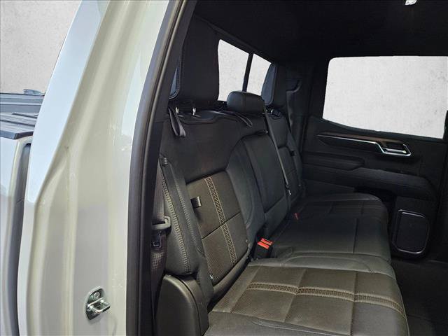 Used 2023 Chevrolet Silverado 1500 High Country w/ Z71 Off-Road Package AWD/4WD image 12