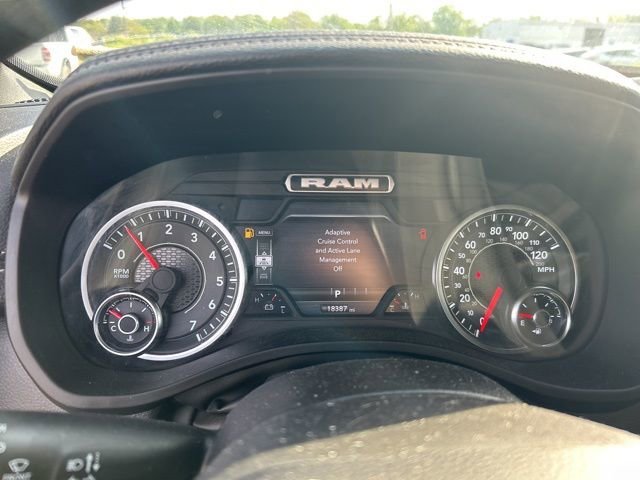 Used 2025 RAM 1500 Laramie image 7