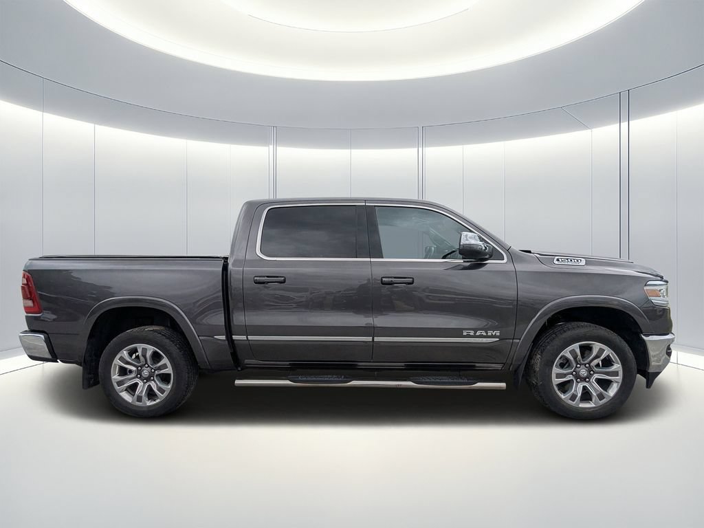 Used 2024 RAM 1500 Limited AWD/4WD image 3