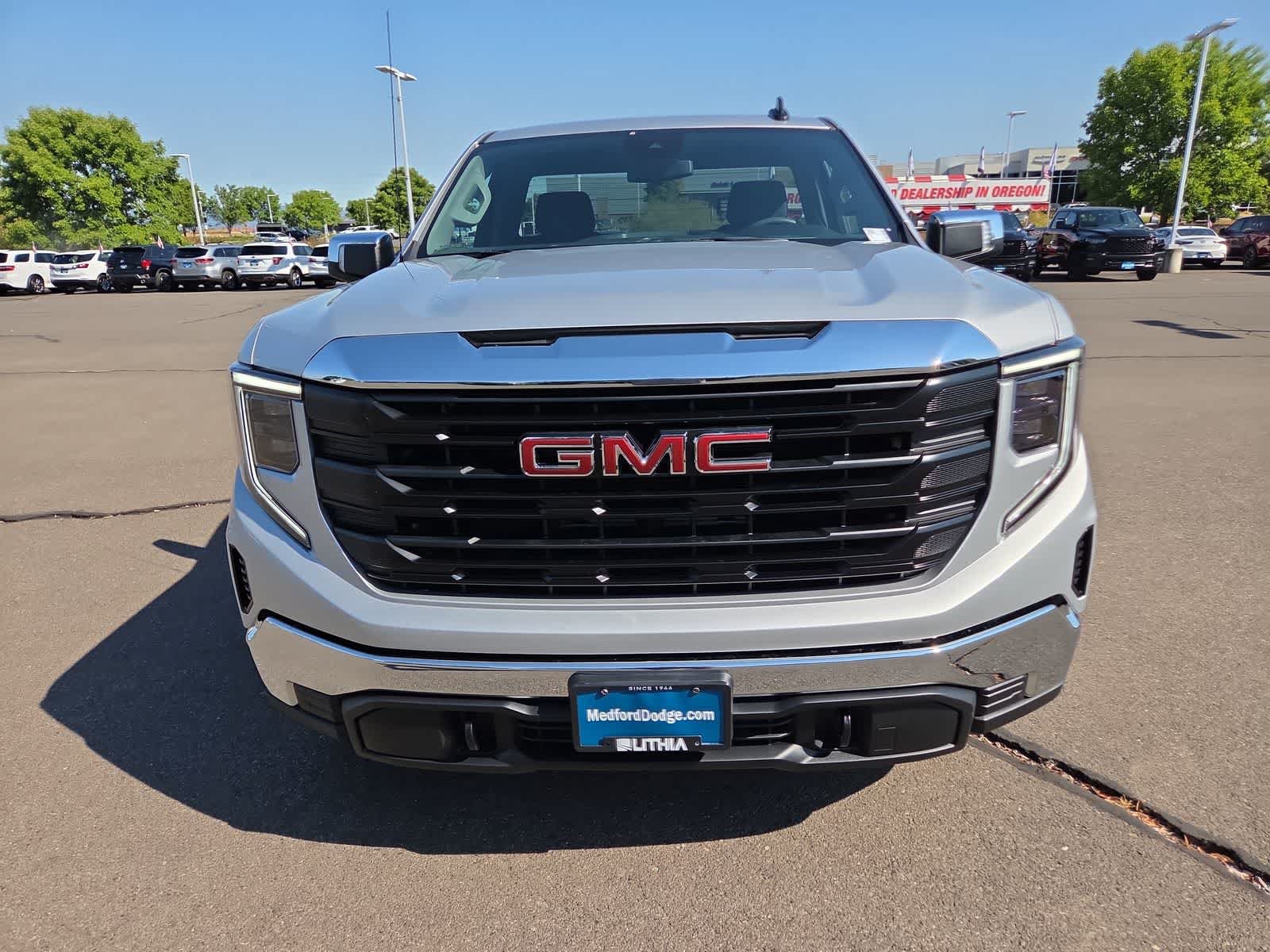 Used 2022 GMC Sierra 1500 Pro w/ Convenience Package AWD/4WD image 14