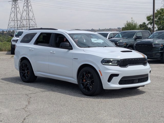 Certified 2023 Dodge Durango R/T w/ Hemi Orange Plus Package image 3