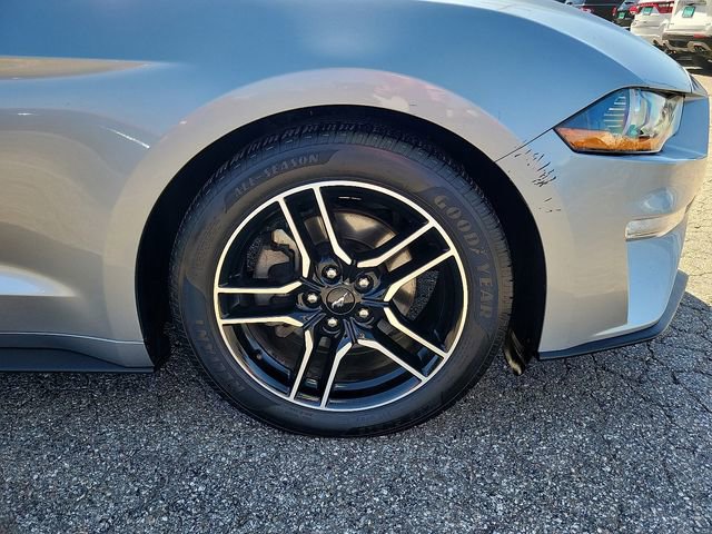 Used 2022 Ford Mustang Premium image 9