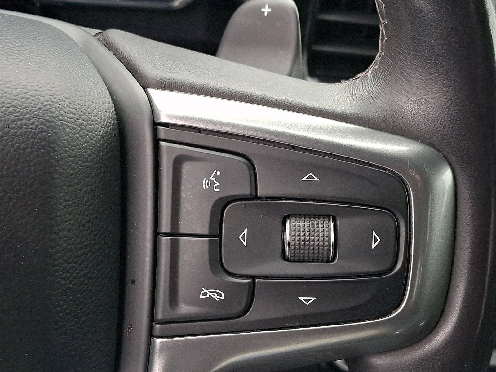 Used 2023 Chevrolet Silverado 1500 LT Trail Boss w/ LPO, Dark Essentials Package AWD/4WD image 22
