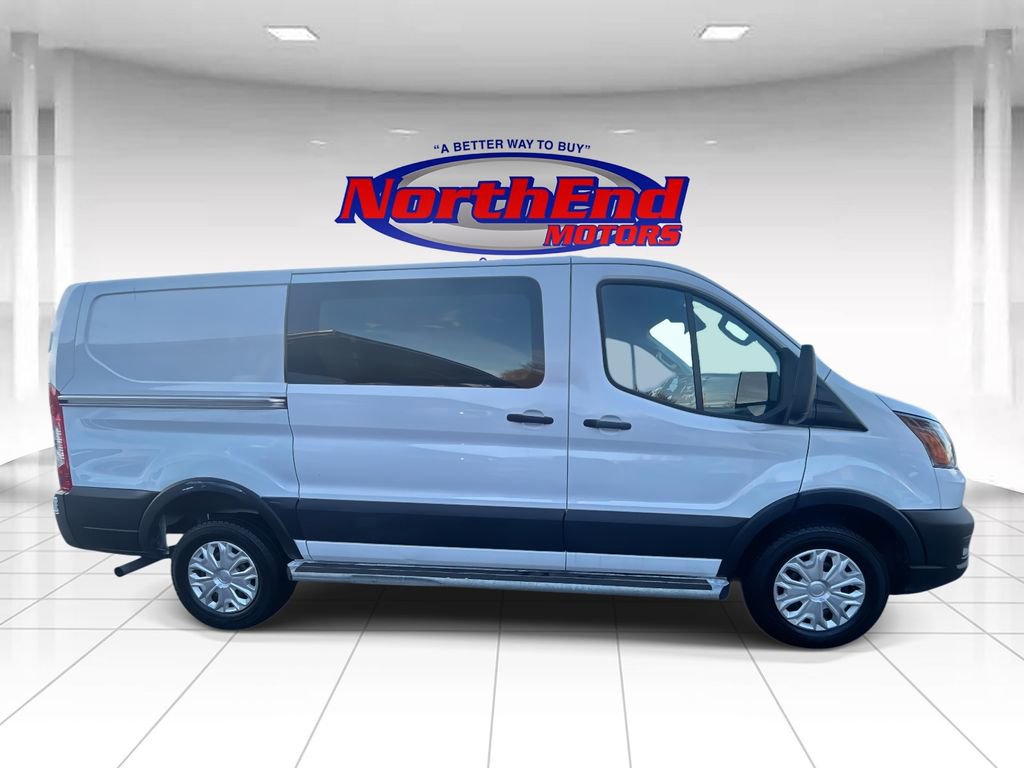 Used 2024 Ford Transit 250 Low Roof w/ Exterior Upgrade Package RWD image 2