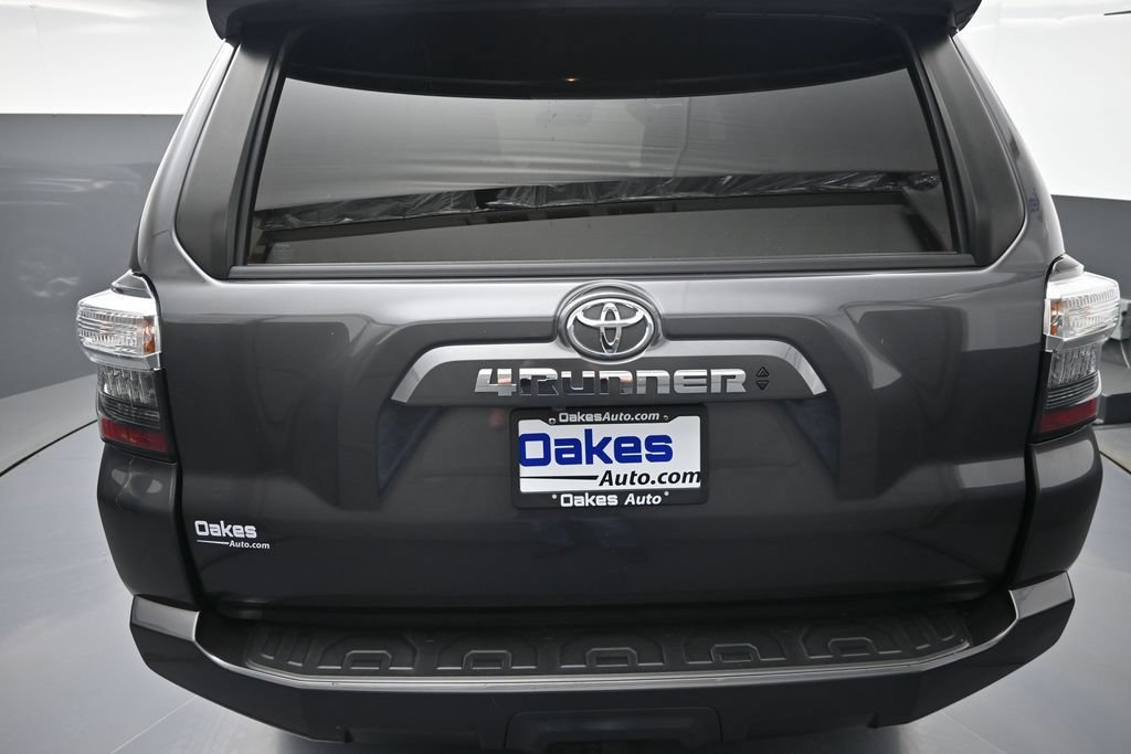 Used 2021 Toyota 4Runner SR5 Premium w/ Moonroof Package AWD/4WD image 36