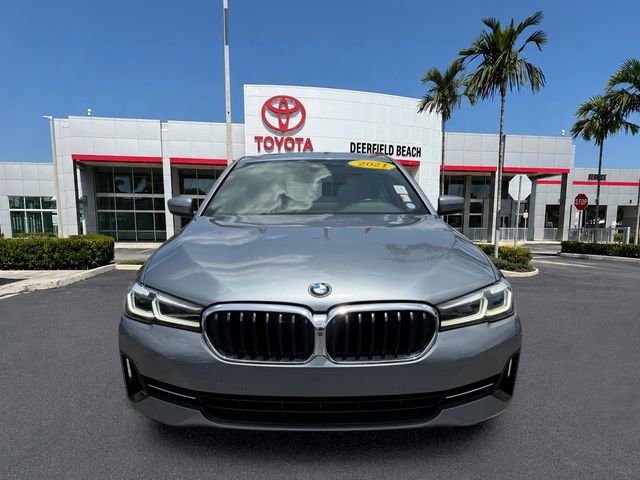 Used 2021 BMW 530i w/ Convenience Package RWD image 2